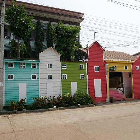 Siri Place Buriram Luaran gambar