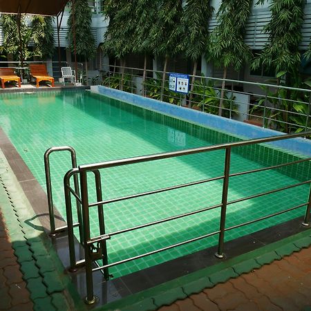 Siri Place Buriram Luaran gambar